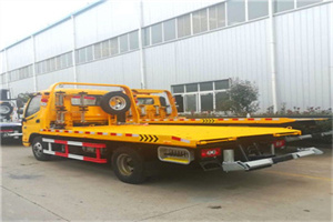 孝感附近拖车救援搭电